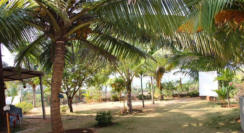 Mermaid Beach Resorts Vengurla Екстер'єр фото
